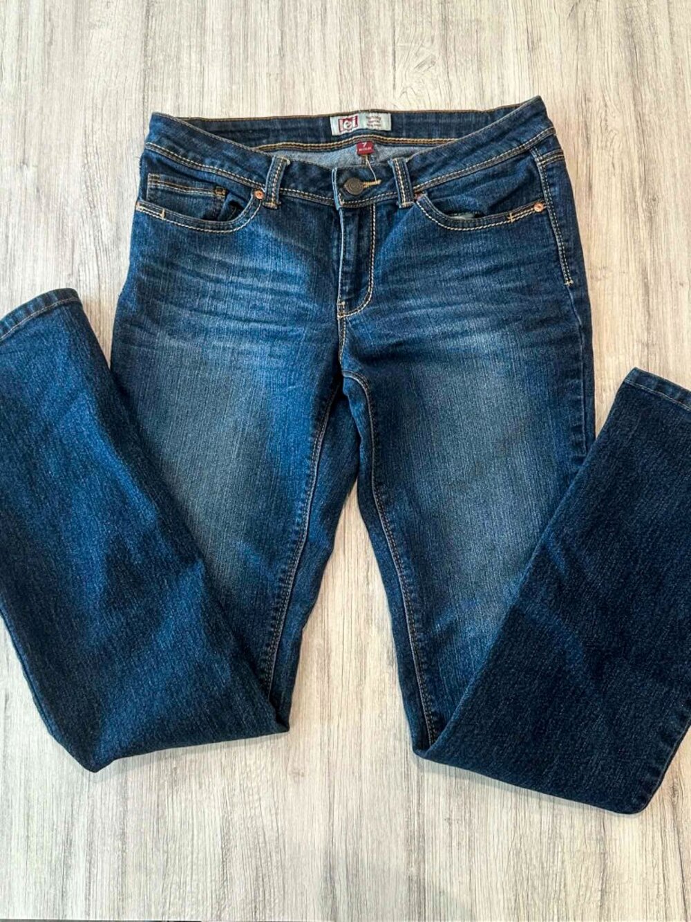 LEI Ashley Low Rise Slim Bootcut Jeans Women's 7 Regular Dark Wash Y2K